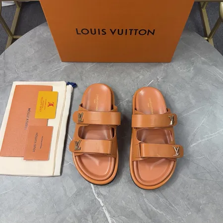 ルイヴィトン スリッパ