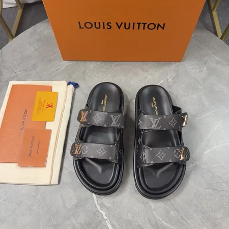 ルイヴィトン スリッパ