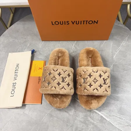ルイヴィトン スリッパ