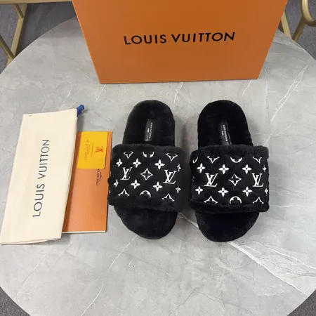 ルイヴィトン スリッパ