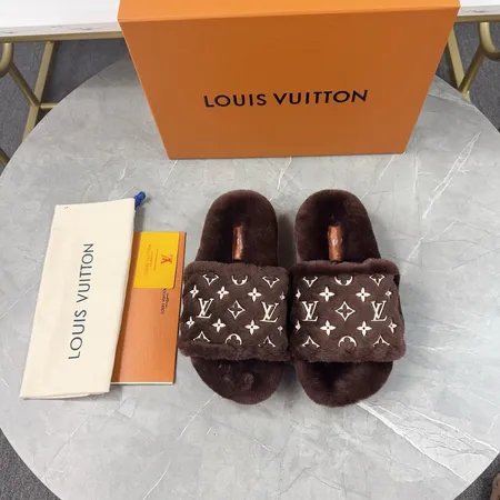 ルイヴィトン スリッパ