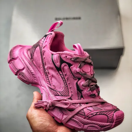 バレンシアガ スニーカー