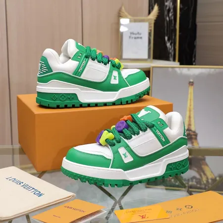 ルイヴィトン カジュアルシューズ