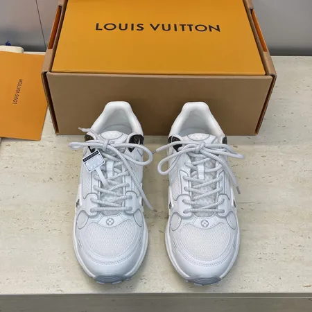 ルイヴィトン スニーカー