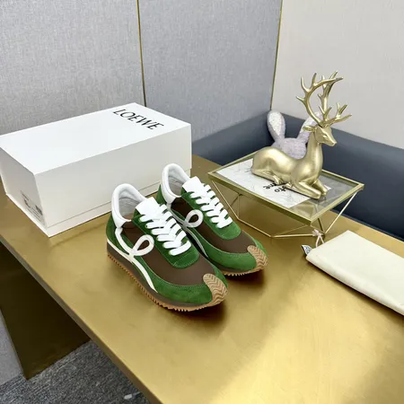 ロエベ カジュアルシューズ