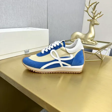 ロエベ カジュアルシューズ