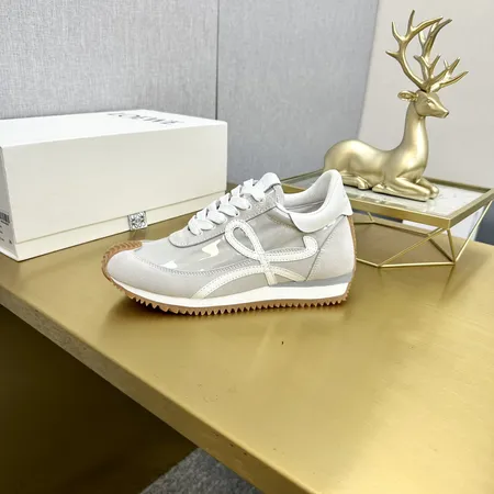 ロエベ カジュアルシューズ