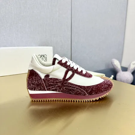 ロエベ カジュアルシューズ