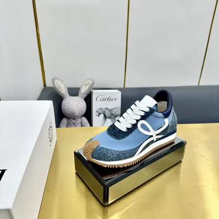 ロエベ カジュアルシューズ