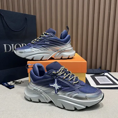 ディオール スニーカー