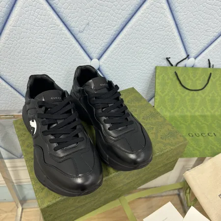 グッチ スニーカー