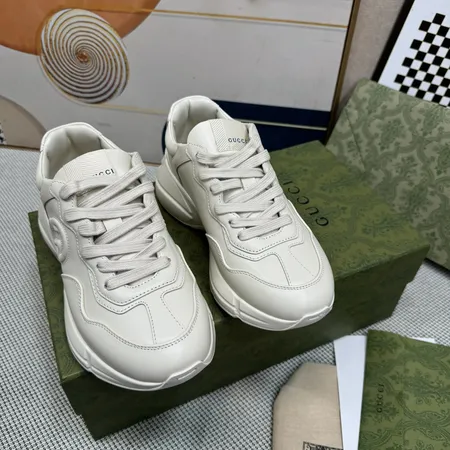 グッチ スニーカー