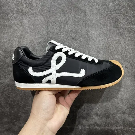 ロエベ カジュアルシューズ