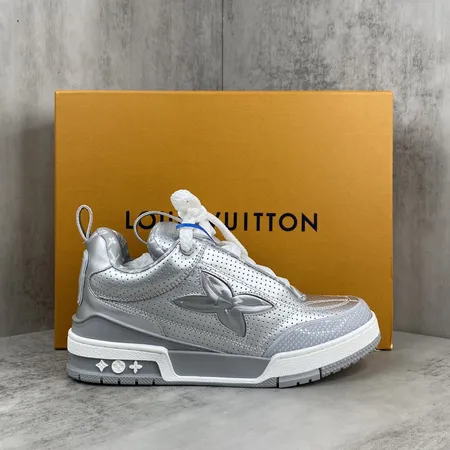 ルイヴィトン カジュアルシューズ