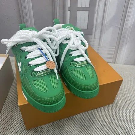 ルイヴィトン カジュアルシューズ