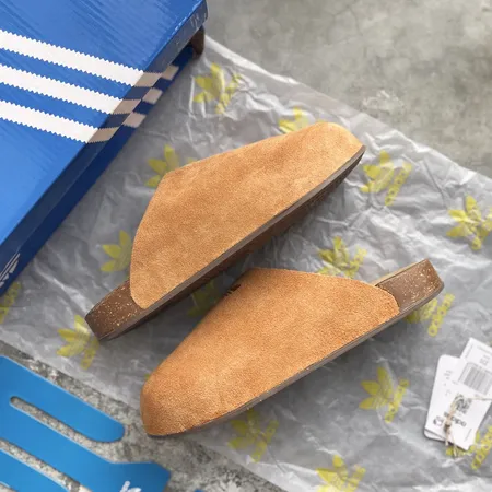 アディダス スリッパ