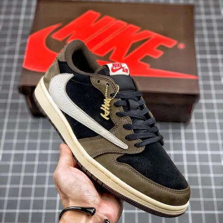 エアジョーダン スニーカー