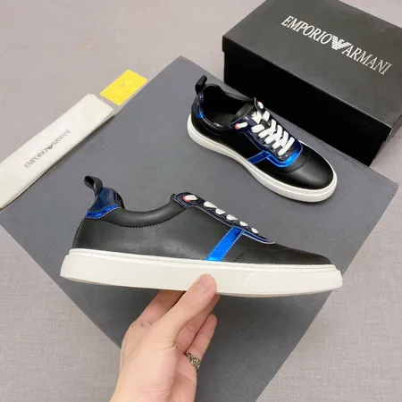 アルマーニ カジュアルシューズ