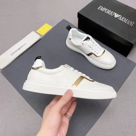 アルマーニ カジュアルシューズ