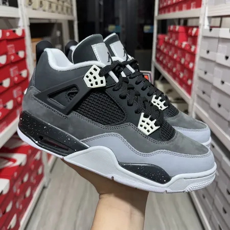 エアジョーダン スニーカー