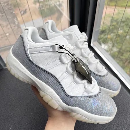 エアジョーダン スニーカー