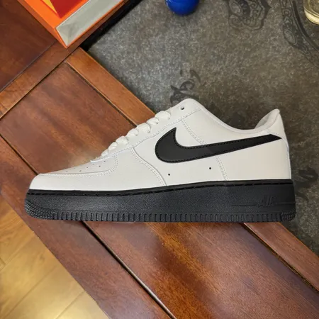 ナイキ カジュアルシューズ