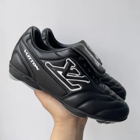 ルイヴィトン スニーカー
