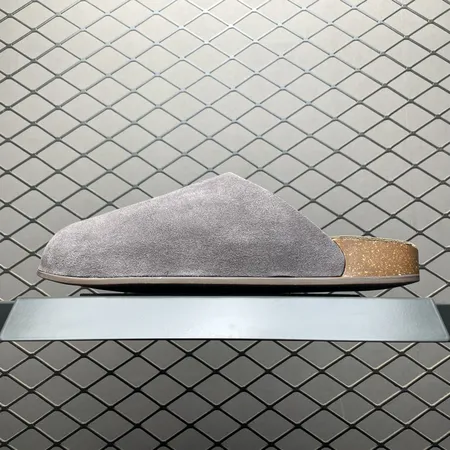 アディダス スリッパ