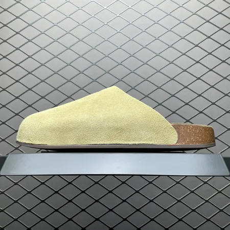 アディダス スリッパ