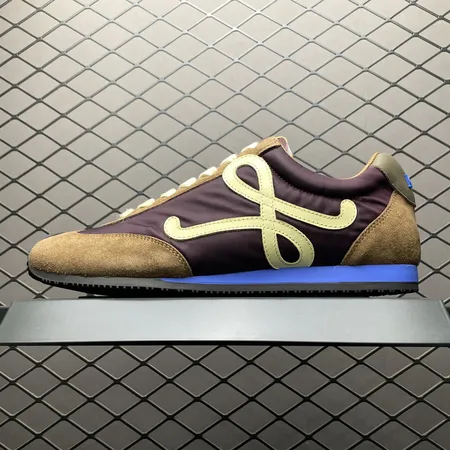 ロエベ スニーカー