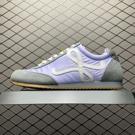 ロエベ カジュアルシューズ