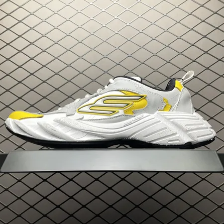 バレンシアガ スニーカー