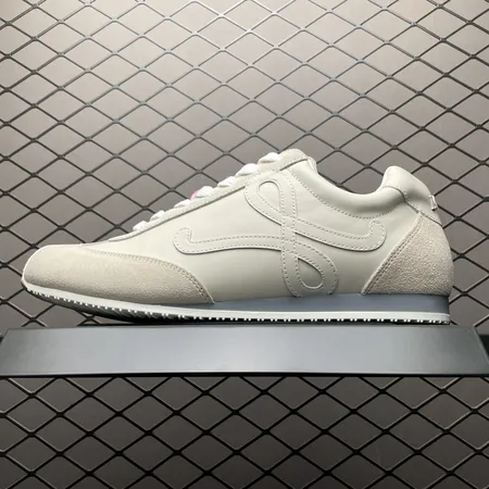 ロエベ カジュアルシューズ