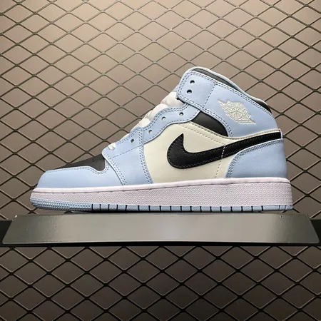 エアジョーダン スニーカー