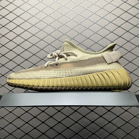 アディダス スニーカー