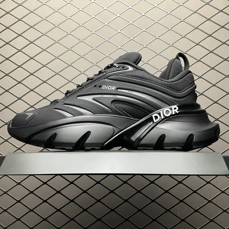 ディオール スニーカー