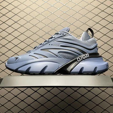 ディオール スニーカー