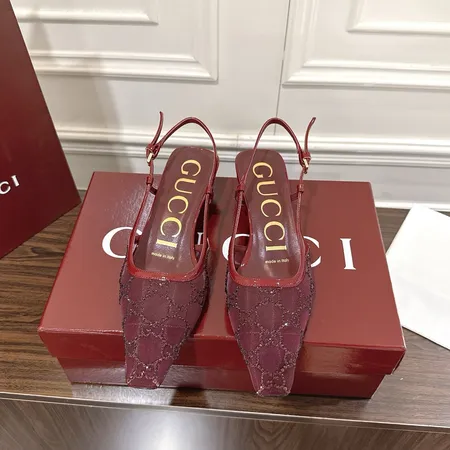 グッチ サンダル