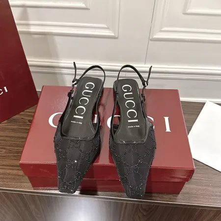 グッチ サンダル