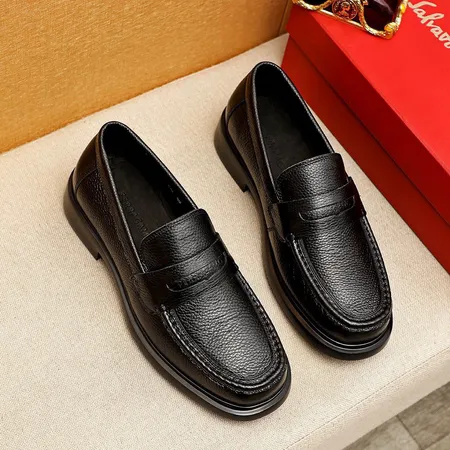 フェラガモ ビジネスシューズ