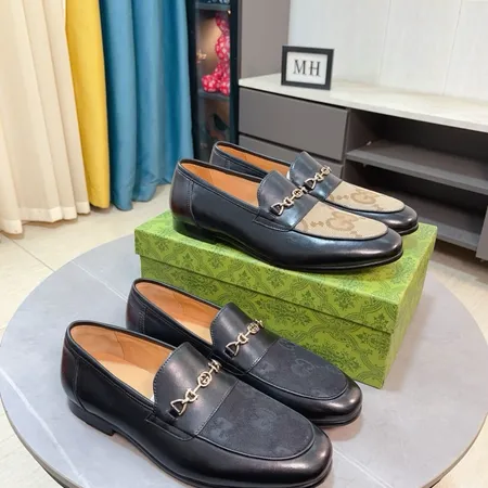 グッチ ビジネスシューズ