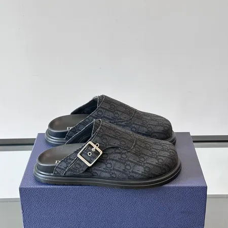 ディオール スリッパ