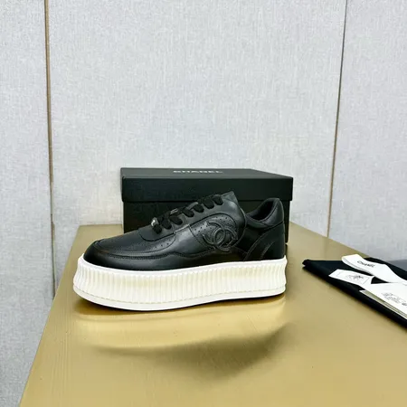 シャネル カジュアルシューズ