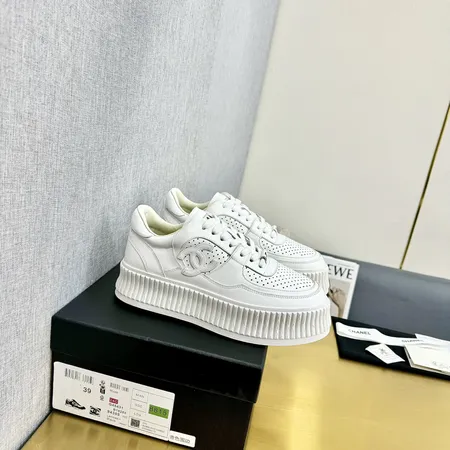 シャネル カジュアルシューズ