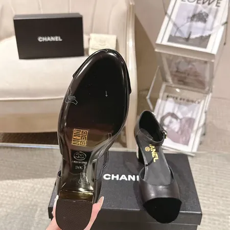 シャネル サンダル