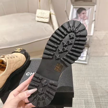 シャネル カジュアルシューズ