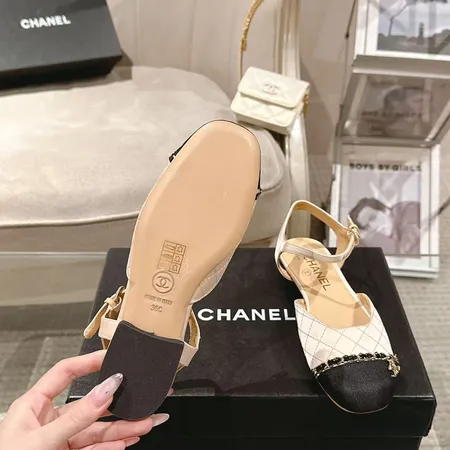 シャネル サンダル