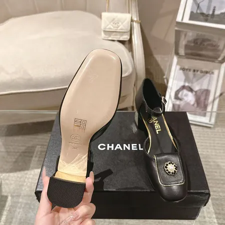 シャネル サンダル