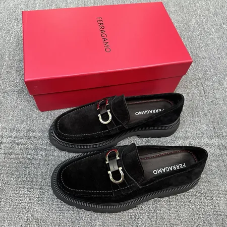フェラガモ ビジネスシューズ