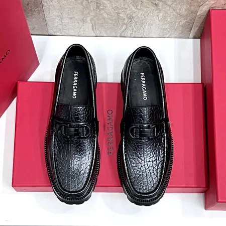 フェラガモ ビジネスシューズ